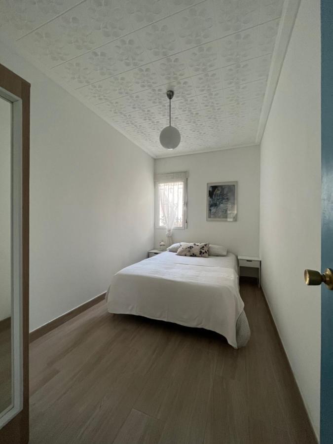 Modernized 3-Bedroom Flat 500M To The Beach فالنسيا المظهر الخارجي الصورة